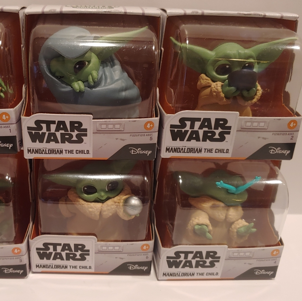 Baby Yoda Figure Mandalorian Star Wars 1st series - Picture 9 of 9